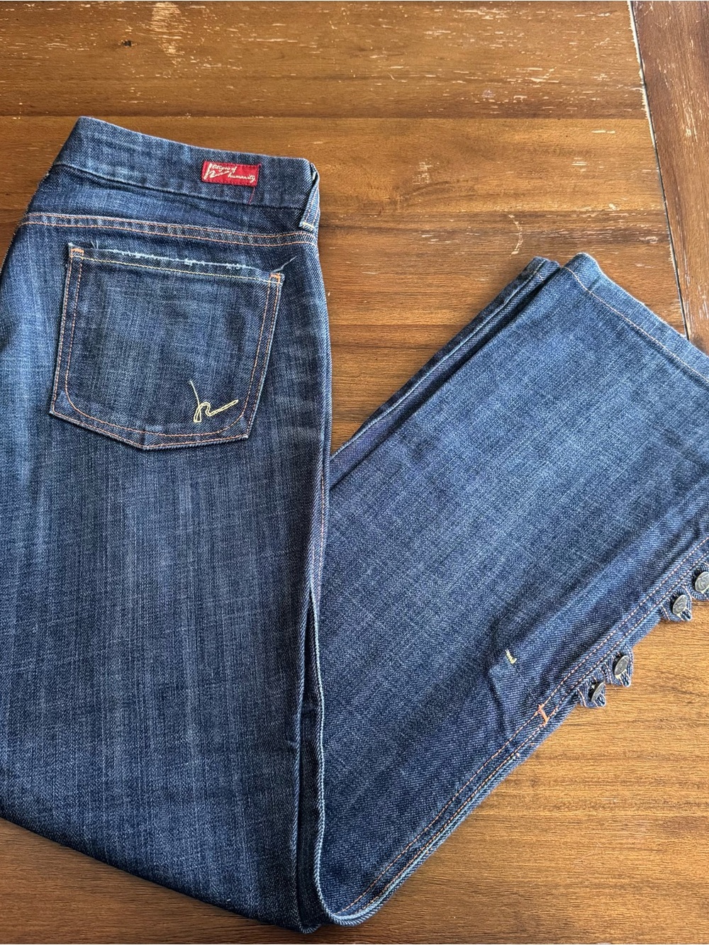 Citizens of Humanity women's dark wash flare jeans side button detailing size 29